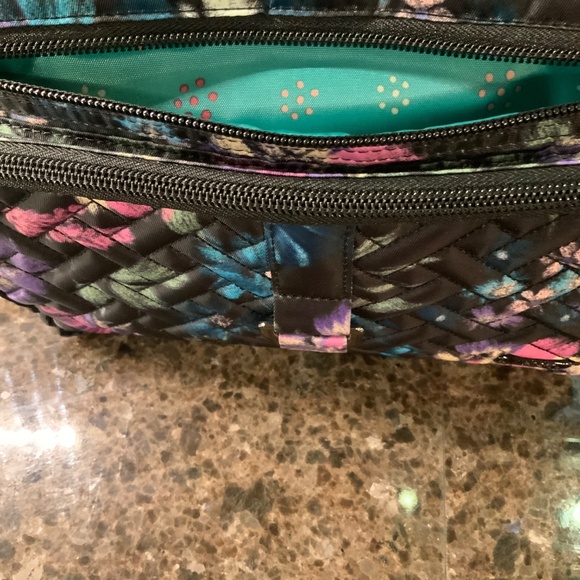 LUG - CAROUSEL XL - NWOT.  BLOOM BLACK - Picture 7 of 7